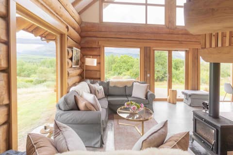 Wild Nurture Eco Luxury Offgrid Log Cabin