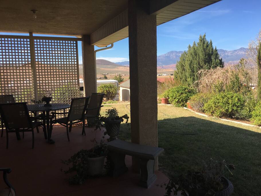 The backyard is a very relaxing place to unwind and relax.
