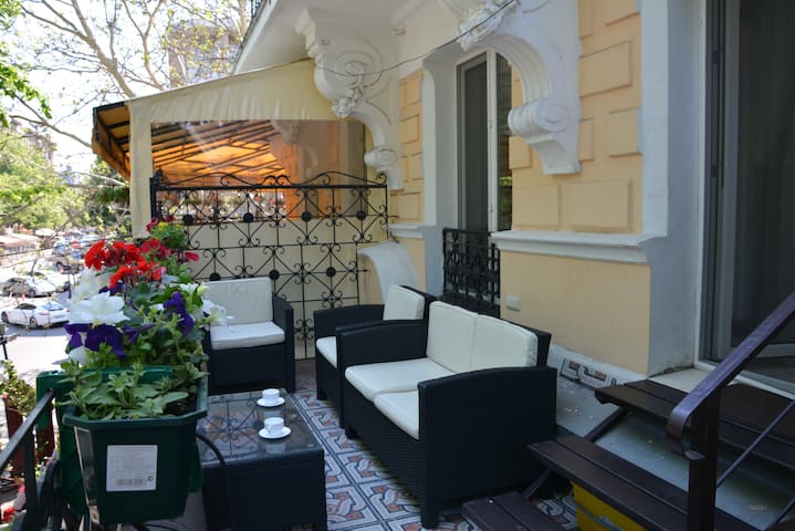 Квартира на Дерибасовской