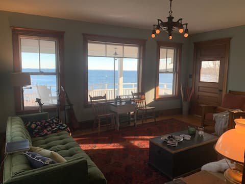 Top performing Airbnb: Vintage Sea View, LLC in Rockland