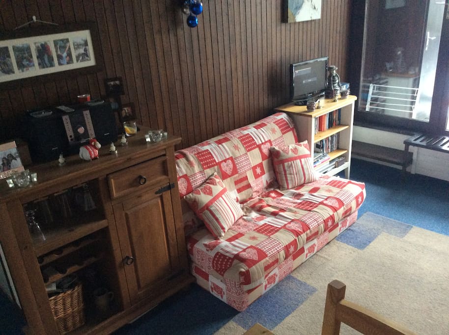 The comfortable lounge area