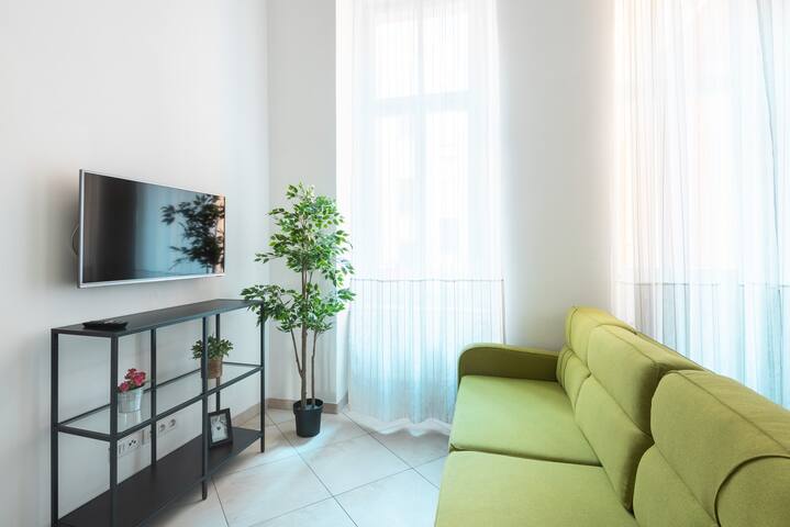 💙pragueforyou💙 BIG UP to 24 pers in the center! gallery image 2