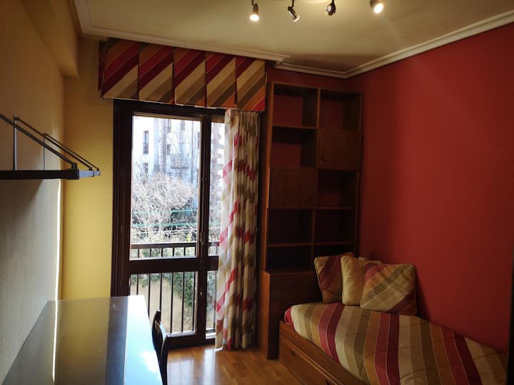 spálňa s 1 lôžkom