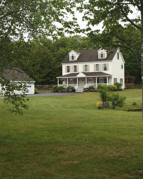 Maine Village Properties 5 AC units, and HOT TUB