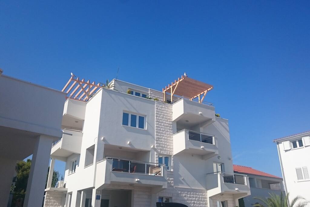 Vila Ella