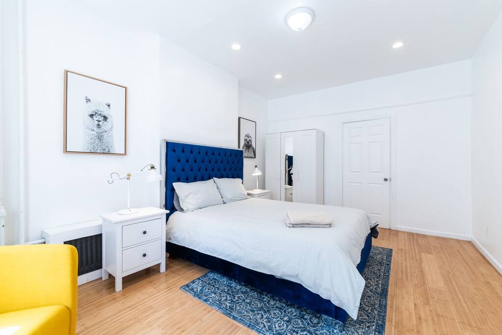 1st bedroom