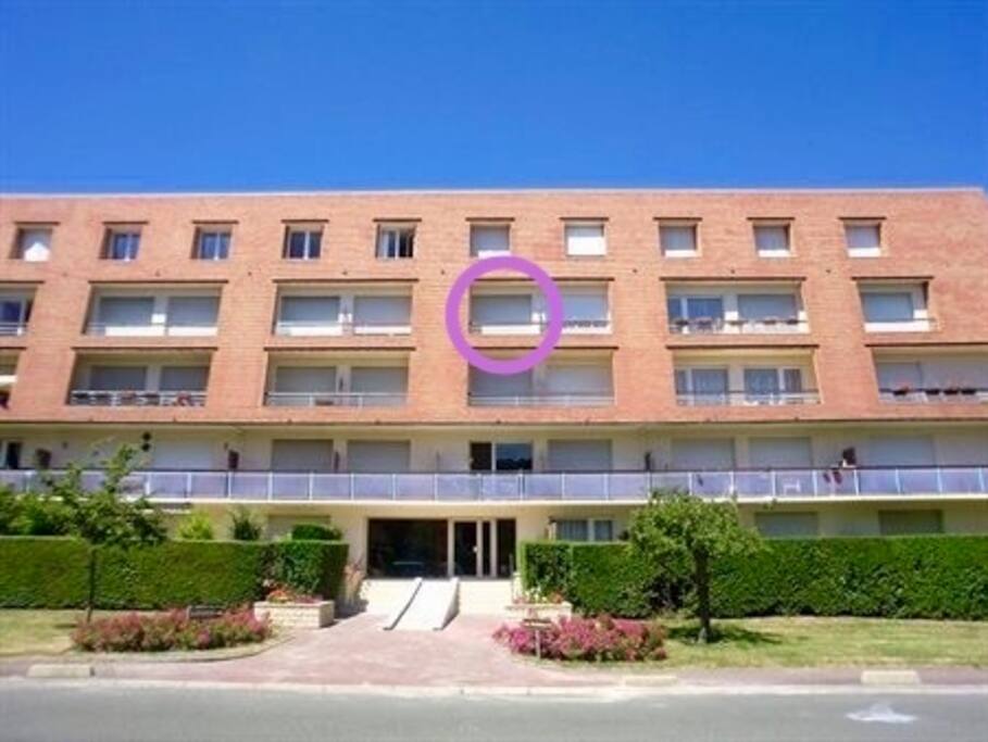 3eme étage avec ascenseur.