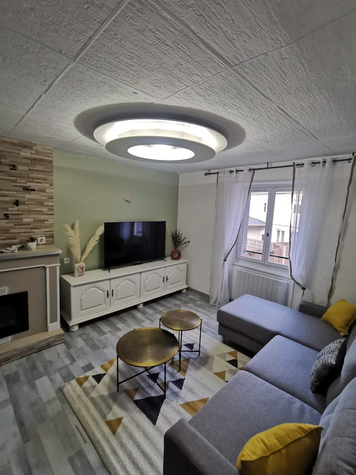 to Rodez Downtown Apartments for Rent in Rodez, Occitanie