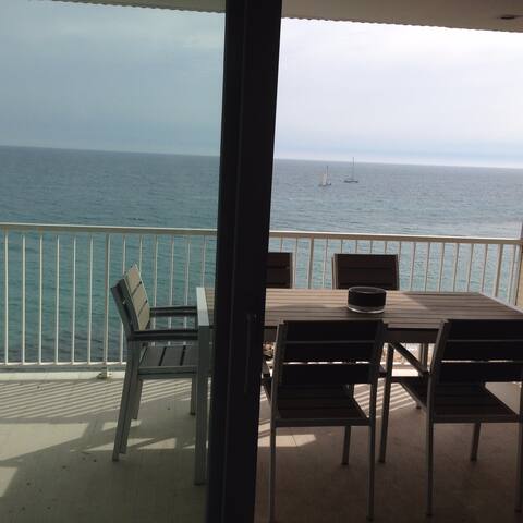 Apartamento Costa Brava 1ra línea gallery image 3