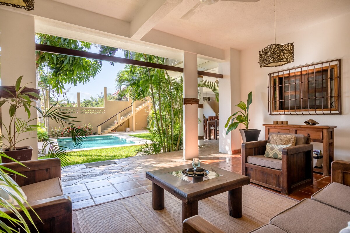 Airbnb con mejor rendimiento: Beautiful 5 bedroom house in La Punta en Brisas De Zicatela