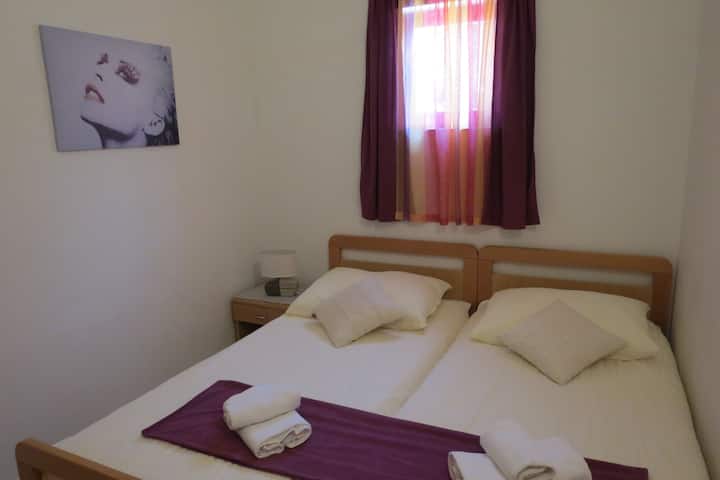 Gordana Apartment with terrace