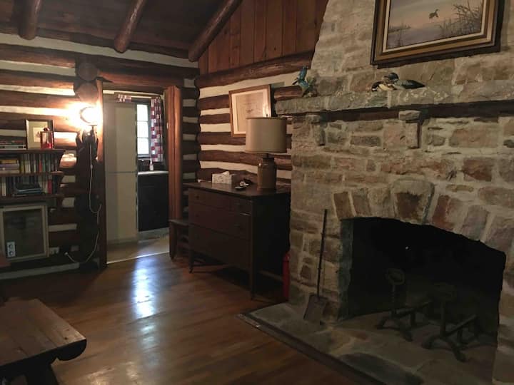 Historic Cabins On The Creek - Tucked Away. - Maryland
