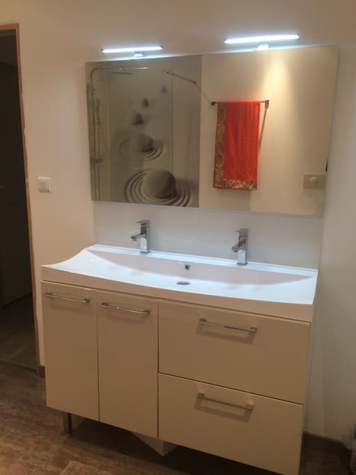 MEUBLE DOUBLE VASQUE