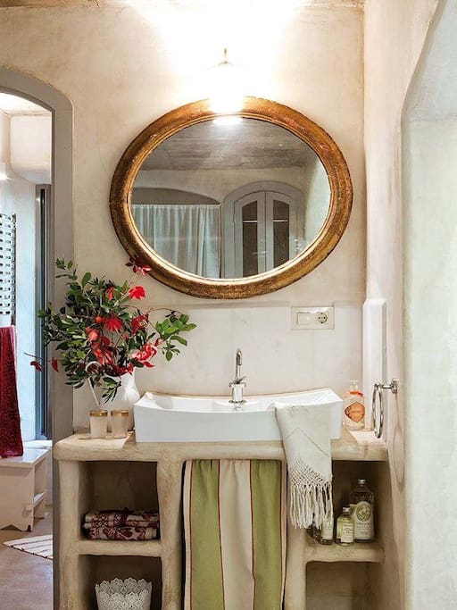 Lavabo en la habitación