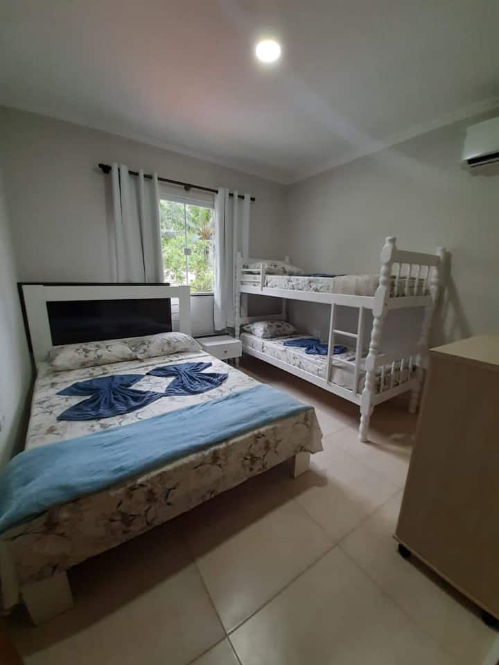 საძინებელი 1