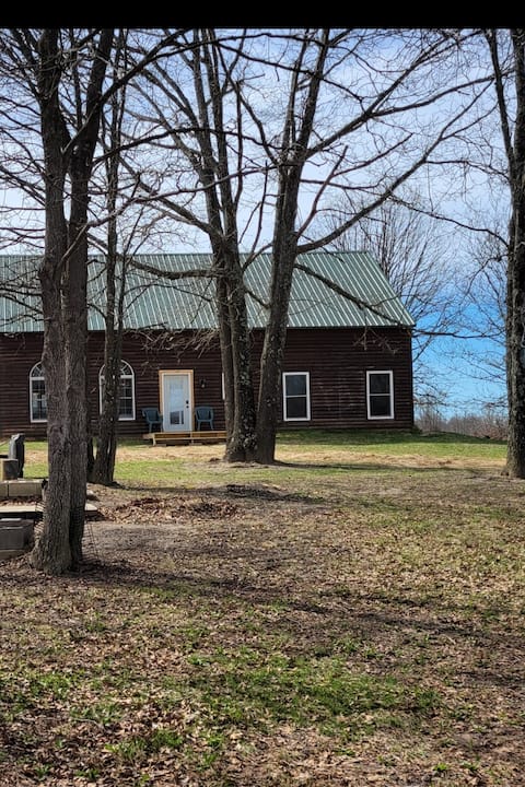 Secluded Home -
Big Lawn~Campfire
Jetted Tub~Wi-Fi