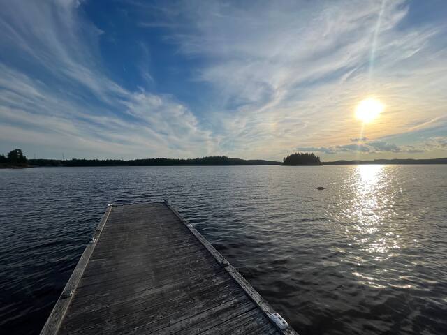 The Lake House gallery image 2