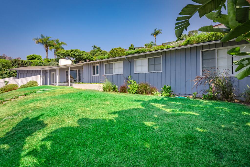Great Expansive Floorplan