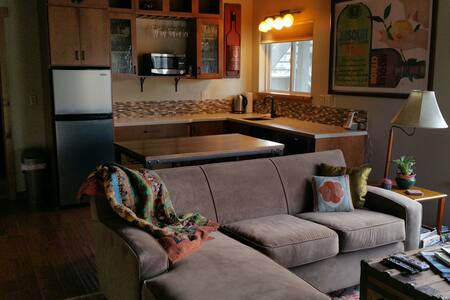 Private waterside cozy suite -