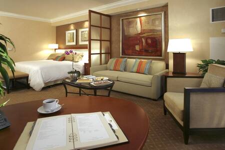 The Signature at MGM Grand Tower 1 Suite