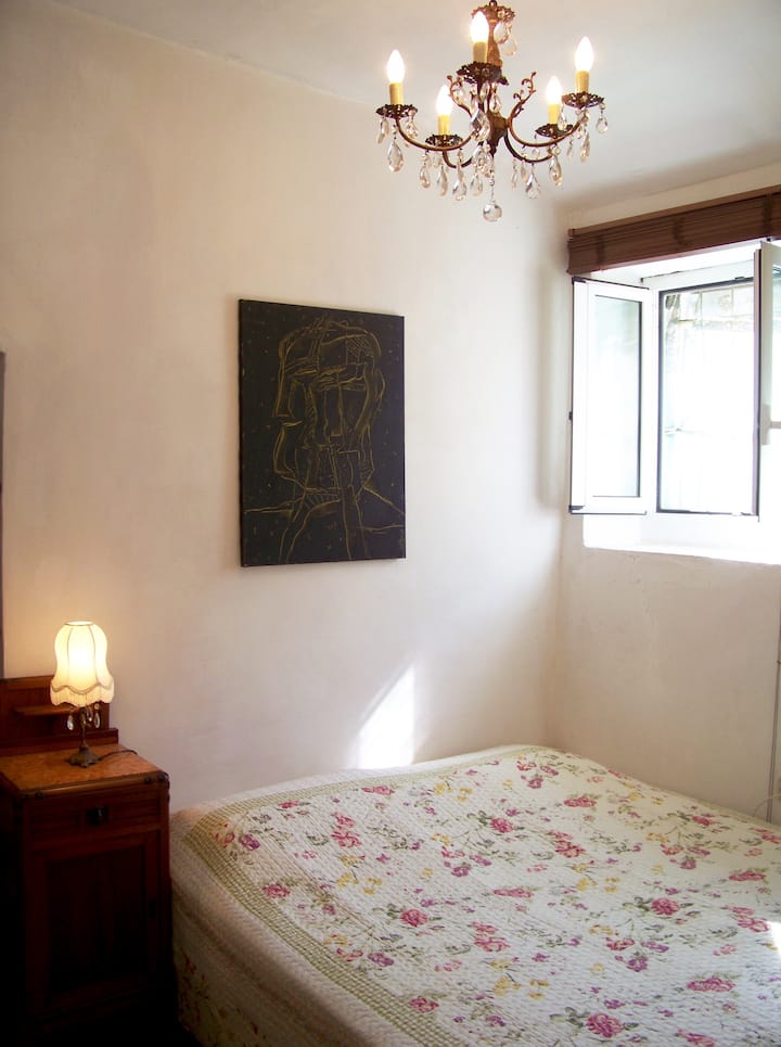 Първа спалня