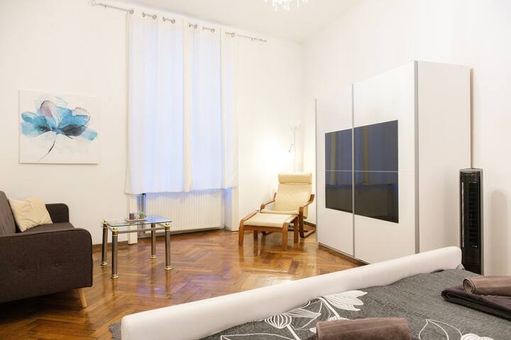 Luxury near St. Stephen’s Cathedral gallery image 4