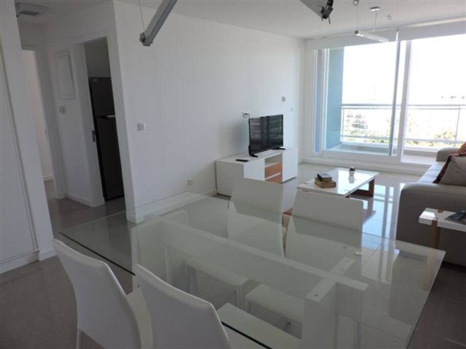 Amplio living