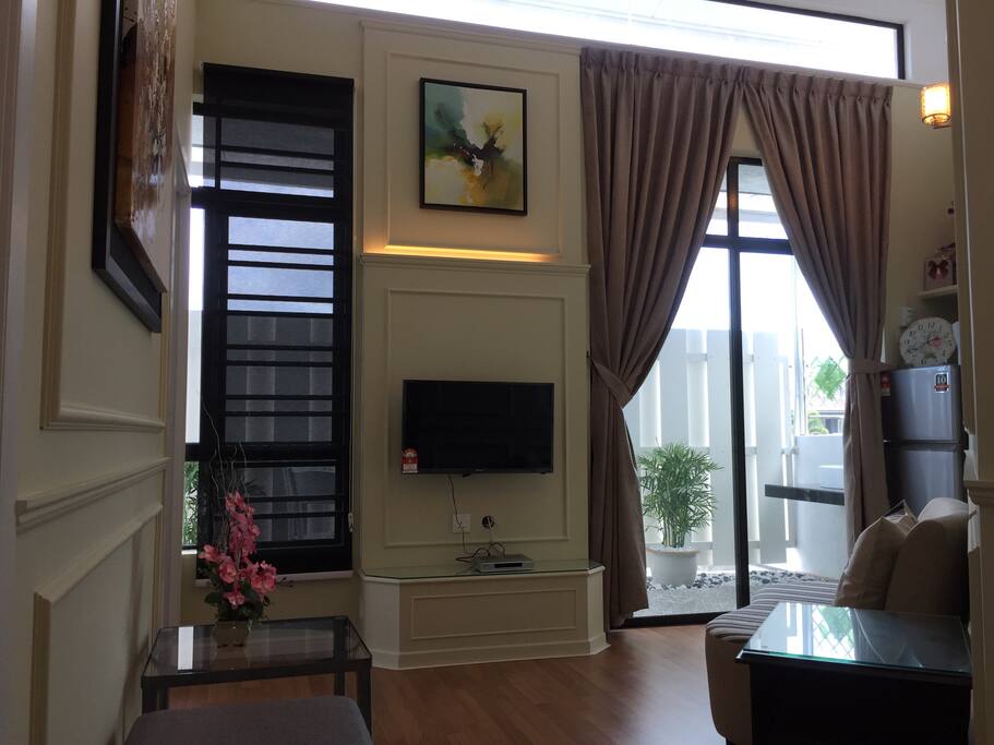 Living hall with sofa area