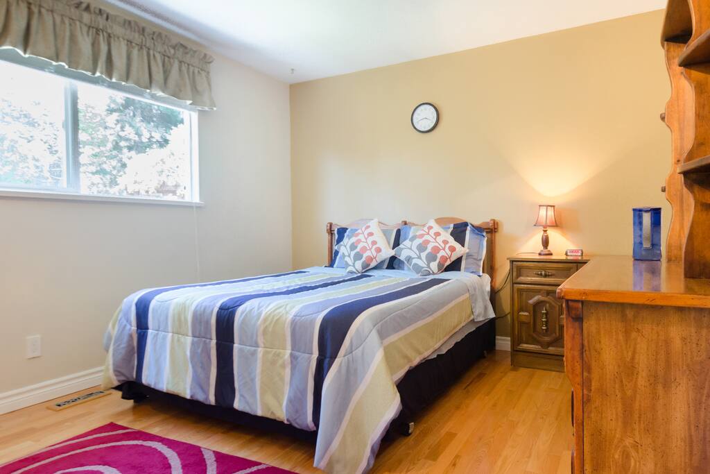 Bedroom, window