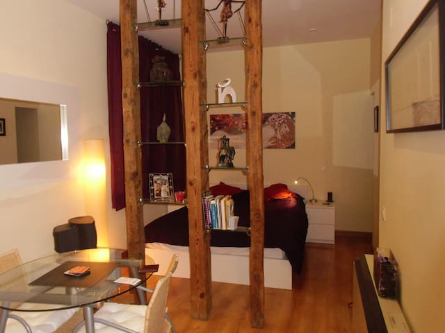 BEST STUDIO IN VERY CENTER MADRID FIBRE OPTIC WIFI