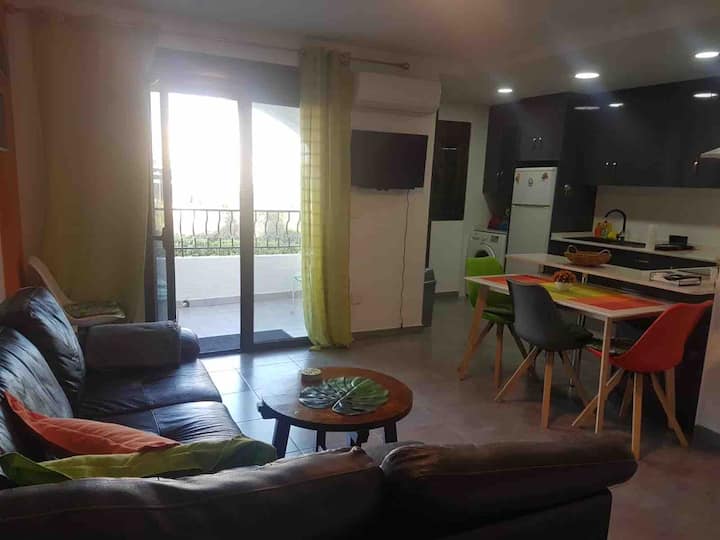 2 Bedroom Apartment Close To Playa Flamenca Beach. - Cabo Roig