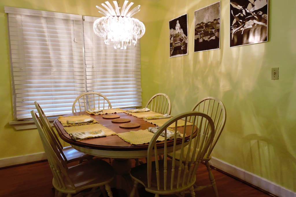 Dining room!