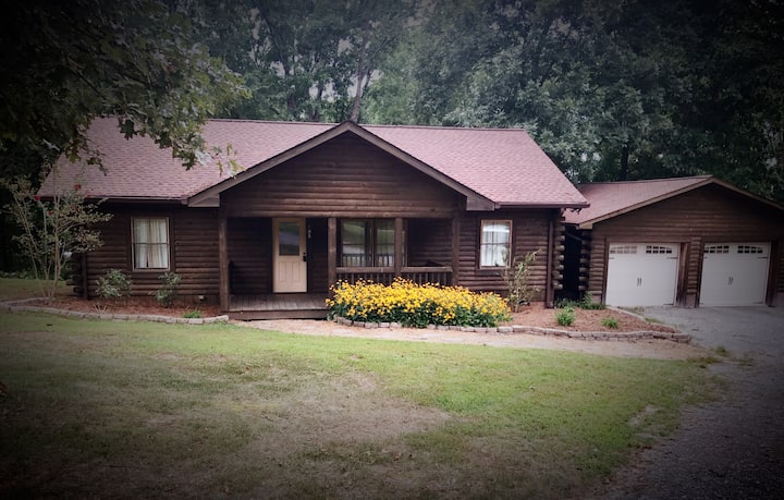 Cabin, Family, Duck Hunt, Fish, TN River/KY Lake