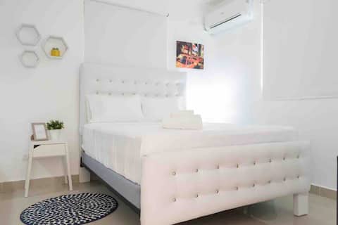 Ana & Arturo PlaceB  Private Room Prívate Bathroom