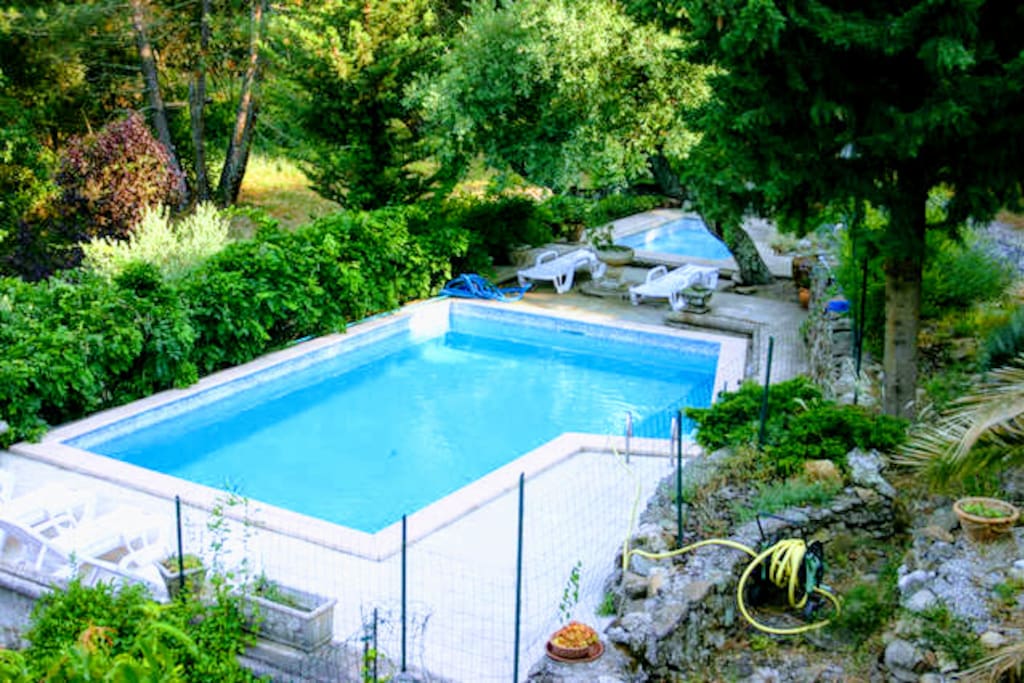 THE LARGE AND CHILDRENS POOL