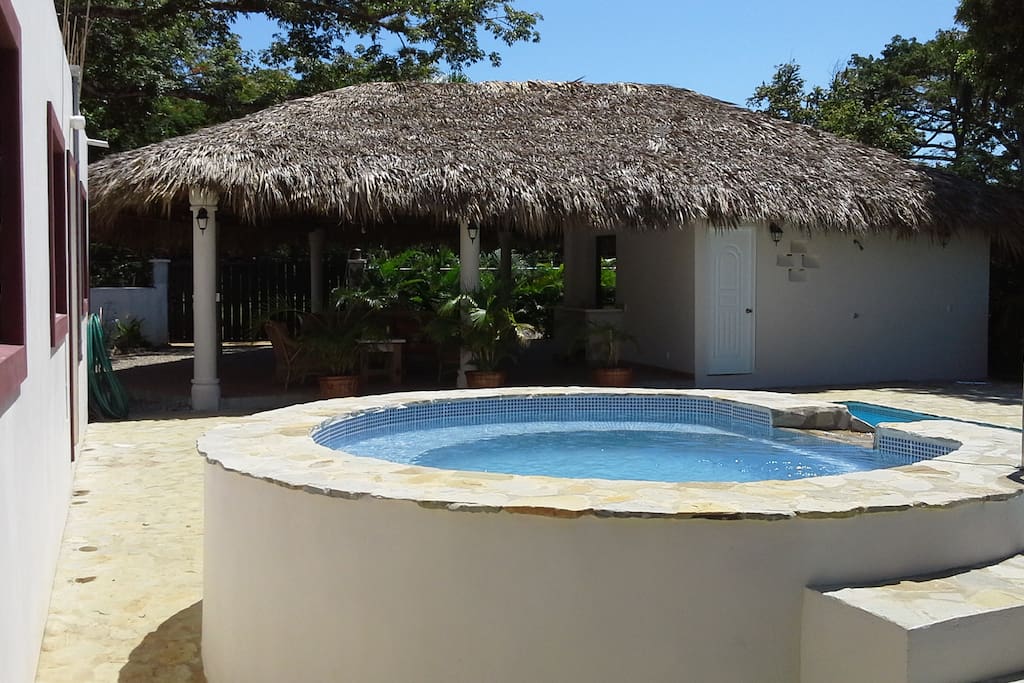 The cool jet tub seats 10! Plenty of Vitamin D Therapy!
