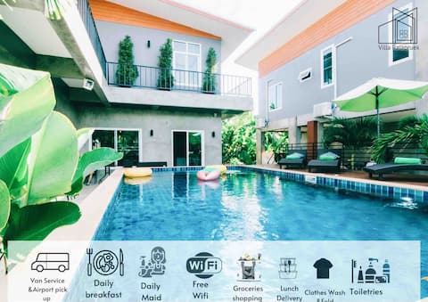 Private Group Getaway: 3 Villa Estate All Yours.