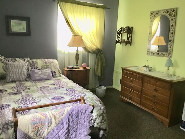 Omaha Ne Bed Breakfast Rentals Airbnb