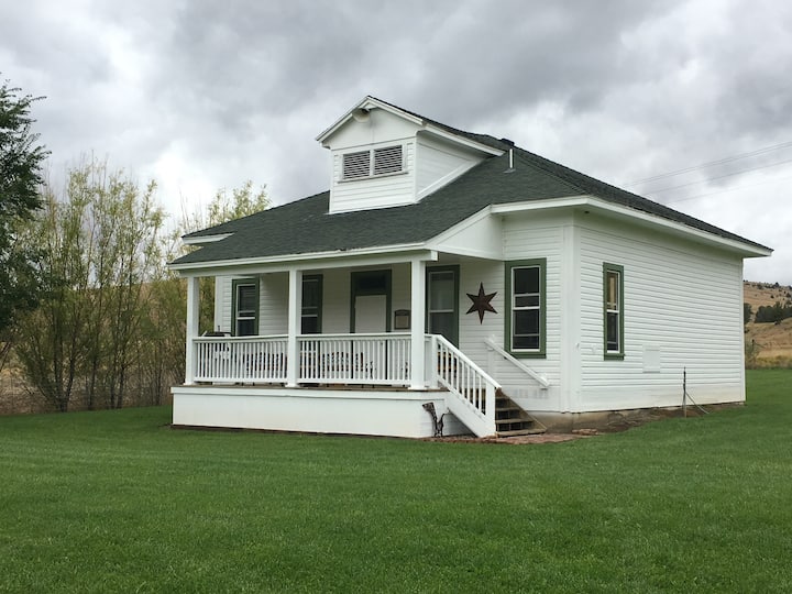 Mitchell Vacation Rentals & Homes Oregon, United States Airbnb