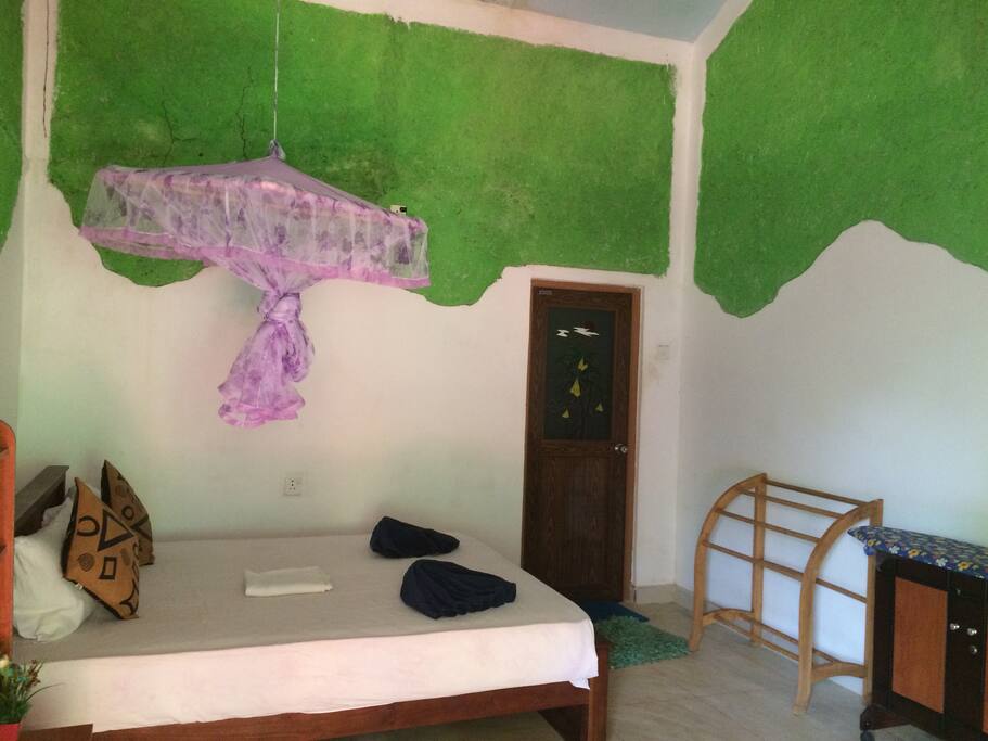 Bed room