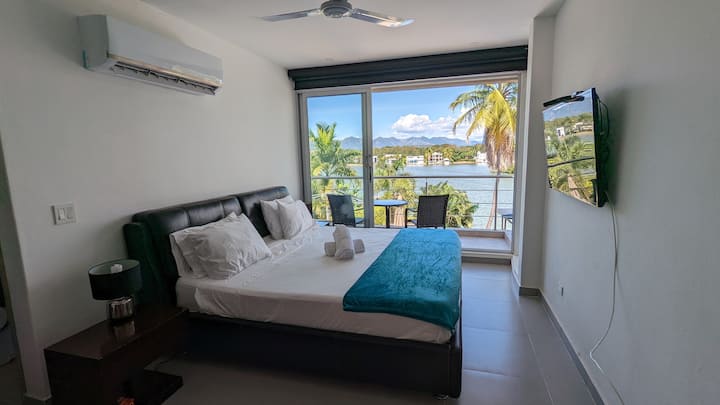Spectacular house condo lakes of the Peñón Girardot