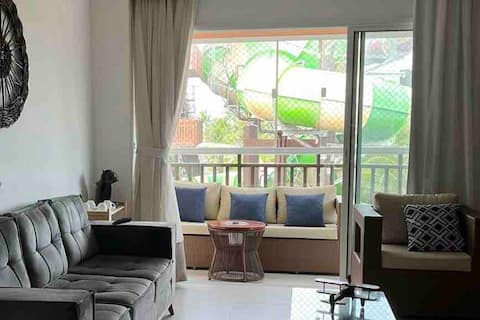 4 qtos Resort attached to Beach Park, sea view and park