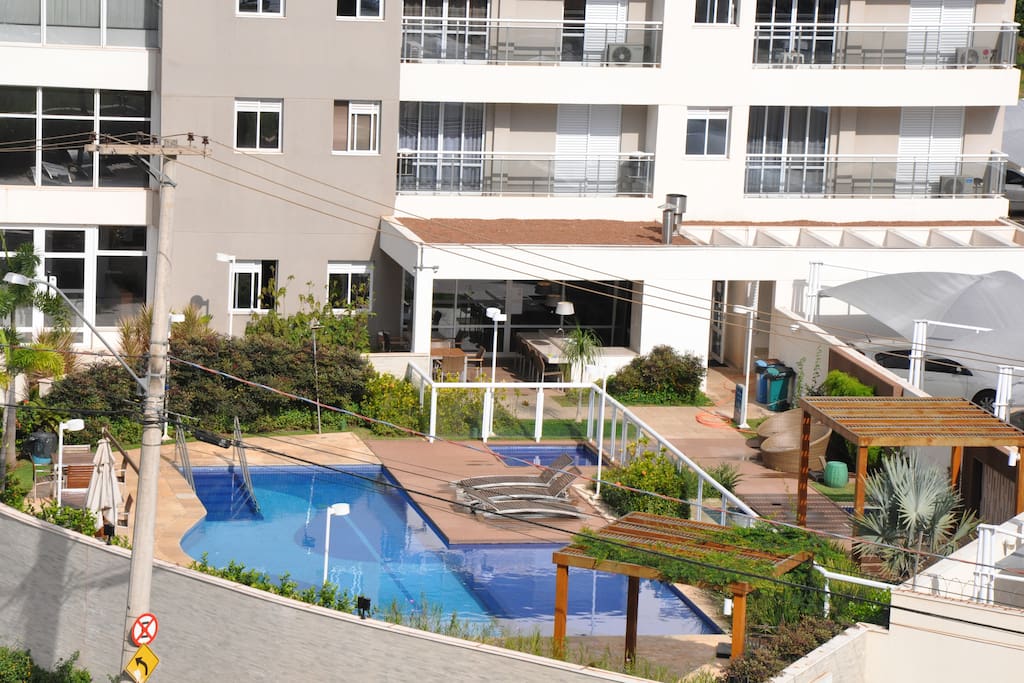 Fachada da Propriedade e Áreas Comuns