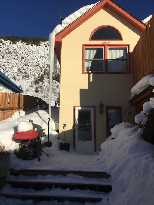 Winter picture of front door.
