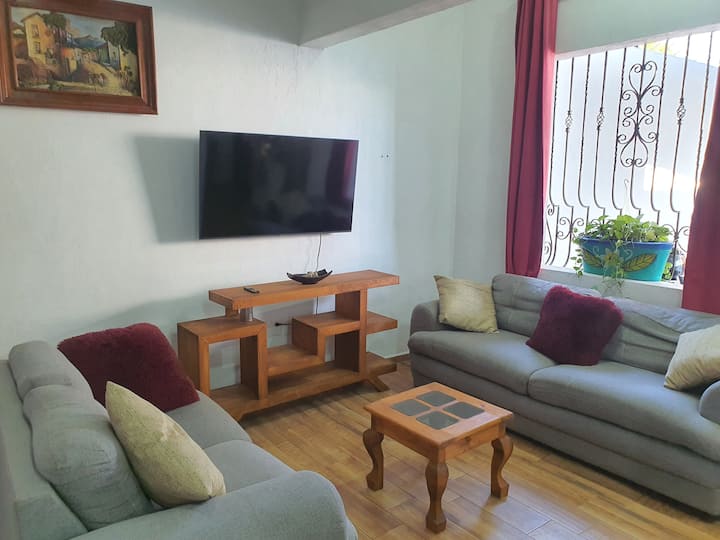 Casa Fernánda, Vive El Centro De La Ciudad, A/a - Colima