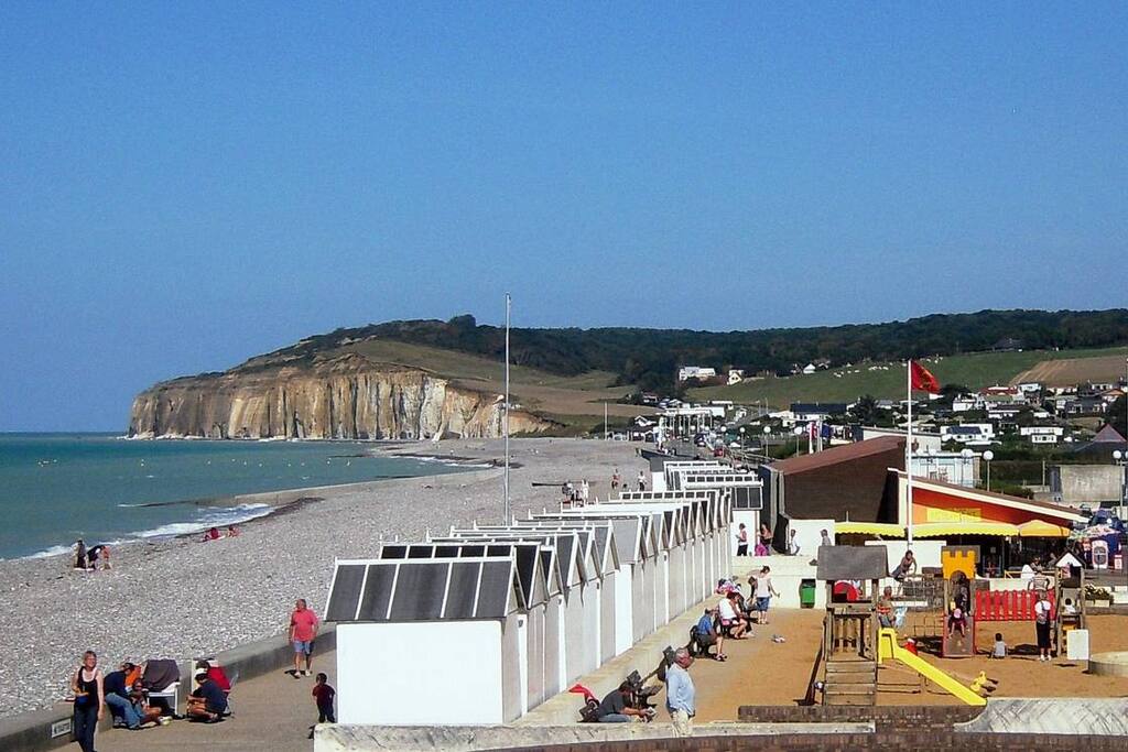 Quiberville sur mer, à 4km