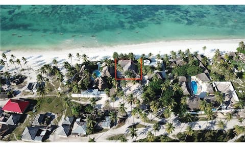 Jambian Beachfront Pool Villa „Dolphin House”