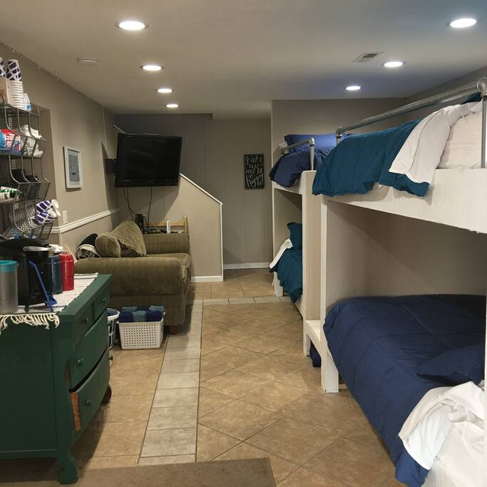 All mattresses are 10” tempurpedic.
