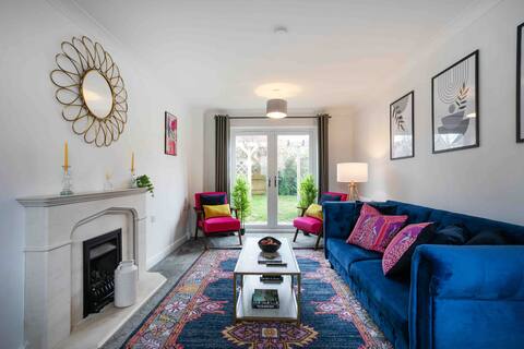 Top Airbnb: *Contractors House,4 Bedrooms, Parking, Discounts! in Oxfordshire