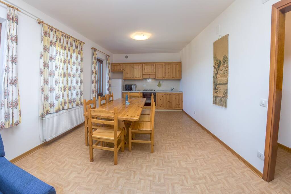 Cucina e zona pranzo